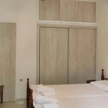 Cleopatra's House 3* Archangelos (Rhodes)