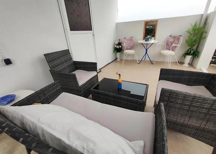 Cleopatra's House 3* ארכאנגלוס