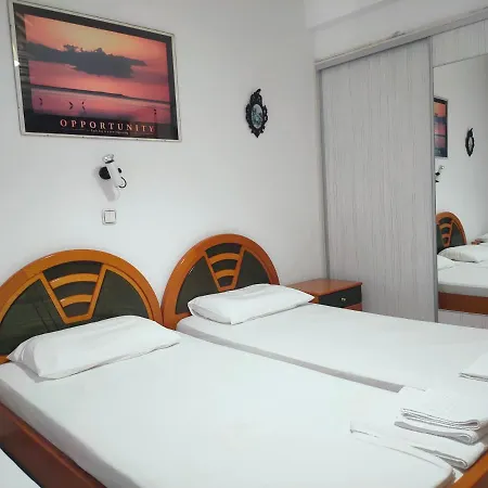 Gasthuis Cleopatra's House Archangelos (Rhodes)