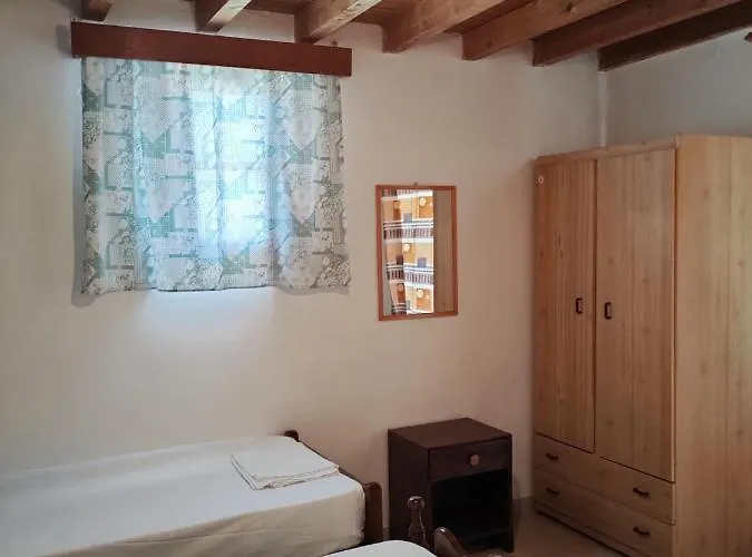 Cleopatra's House 3* Archangelos (Rhodes)