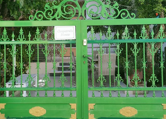 Cleopatra's House 3* 阿彻奇洛斯