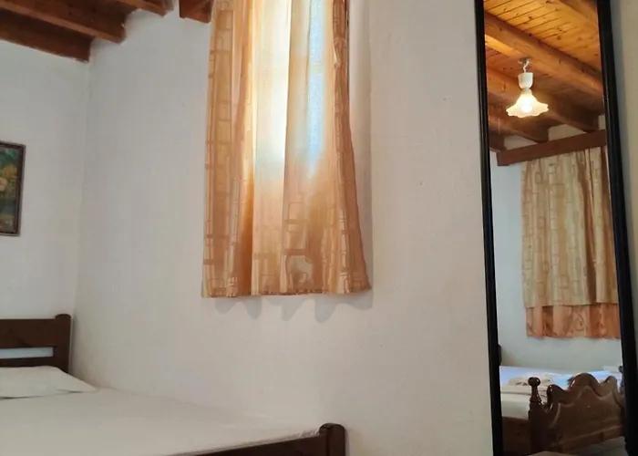 Cleopatra's House 3* Archangelos (Rhodes)